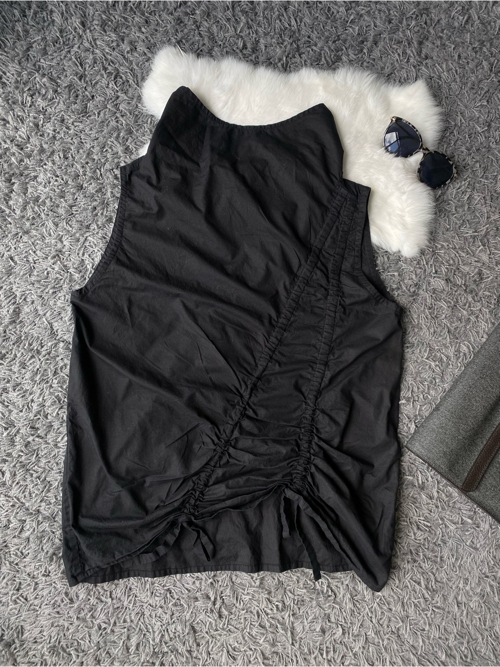 Kaliyana Black Cotton Avant-Garde Ruched Sleeveless Top